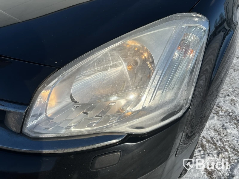 Skåpbil Citroën Berlingo 1.6 HDiF -2013 | Takräcke