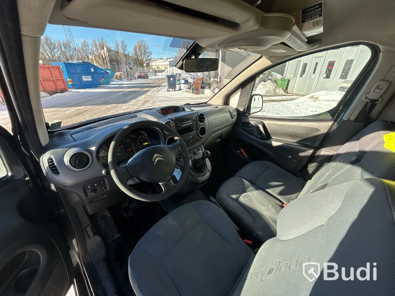 Skåpbil Citroën Berlingo 1.6 HDiF -2013 | Takräcke