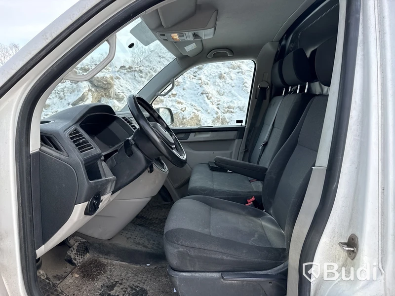 Volkswagen Transporter T30 2.0 TDI | 14770 mil | Automat | 140 hk| 2015