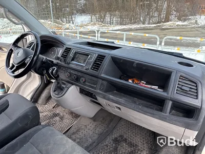 Volkswagen Transporter T30 2.0 TDI | 14770 mil | Automat | 140 hk| 2015