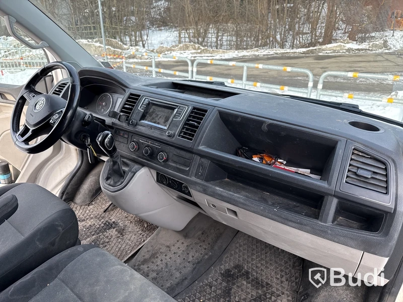 Volkswagen Transporter T30 2.0 TDI | 14770 mil | Automat | 140 hk| 2015