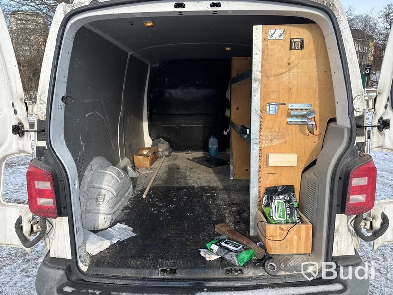 Volkswagen Transporter T30 2.0 TDI | 14770 mil | Automat | 140 hk| 2015
