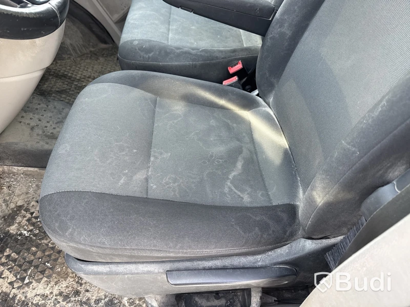 Volkswagen Transporter T30 2.0 TDI | 14770 mil | Automat | 140 hk| 2015