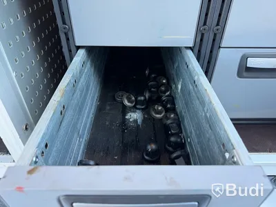 Terrängbil Iveco Daily 4x4 inredd arbetsbil -2018
