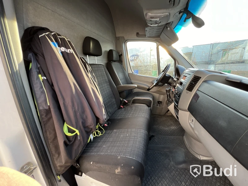 Mercedes-Benz Sprinter, -2015 | Skåpsinredning | Dragkrok