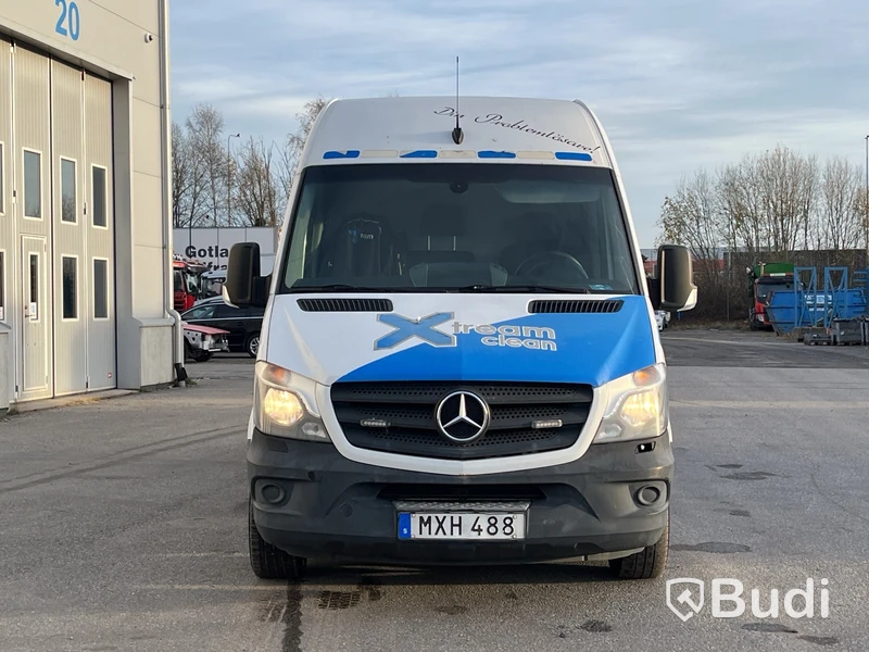 Mercedes-Benz Sprinter, -2015 | Skåpsinredning | Dragkrok