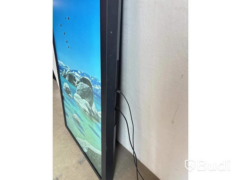 Skärm Digital Signage 75-tum 4K inkl. stativ