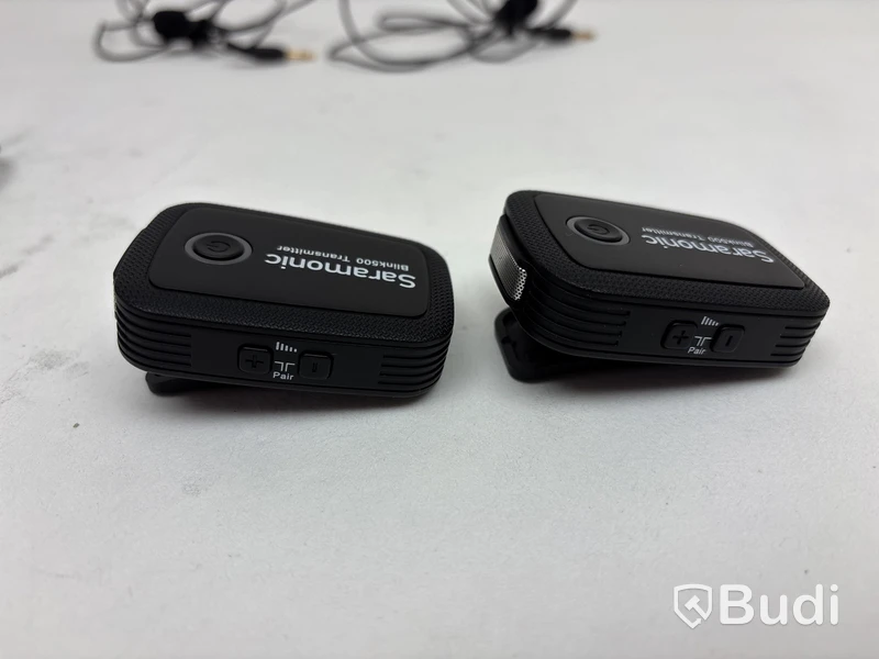 Mikrofon utrustning Røde och Saramonic.
