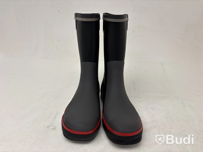 (NEW) Boots 1852, size 42