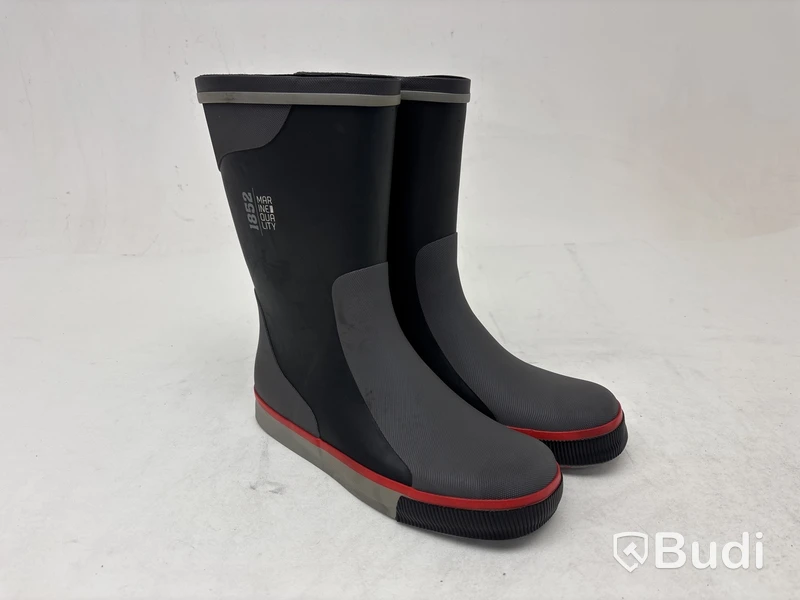 (NEW) Boots 1852, size 42
