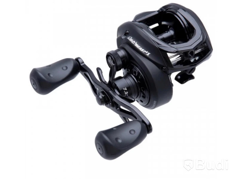 Fiskerulle Abu Garcia, Revo beast x 40 (höger).