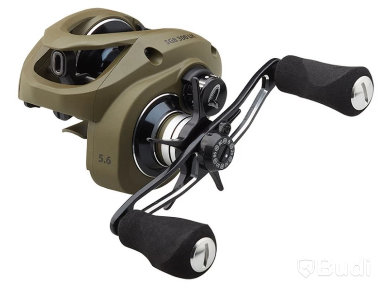 Fiskerulle Savage gear SG8 300 LH. Ord. pris inkl. moms: ca 2999 kr.