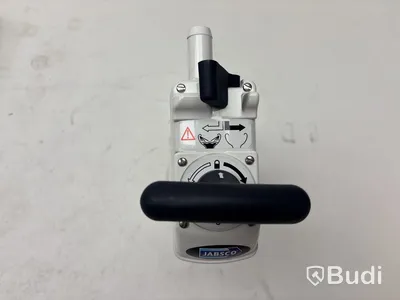 Pumphus för båttoalett Jabsco, Twist ’N’ Lock.