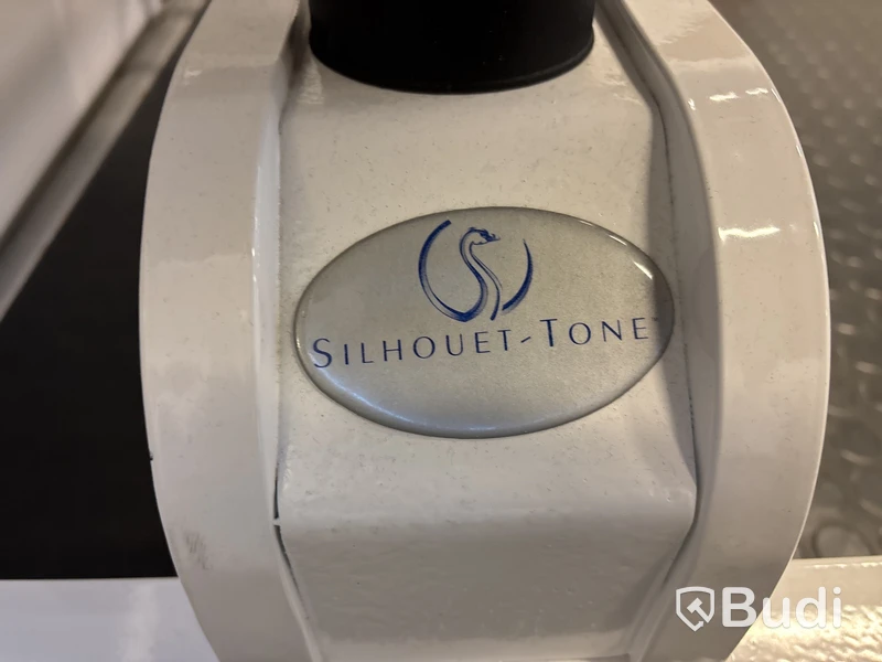 Behandlingsstol Silhouet-Tone, manuell med hydraulik i fotdelen
