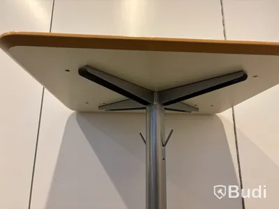 Ståbord