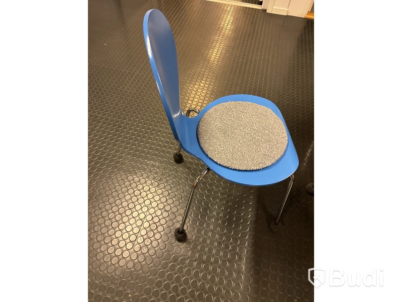 Bord inkl. 6 st stolar Danerka