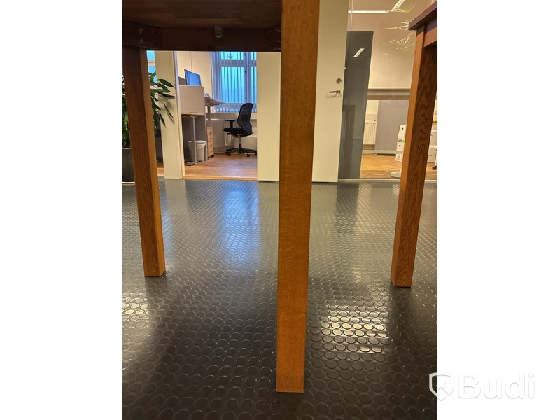 Bord i trä