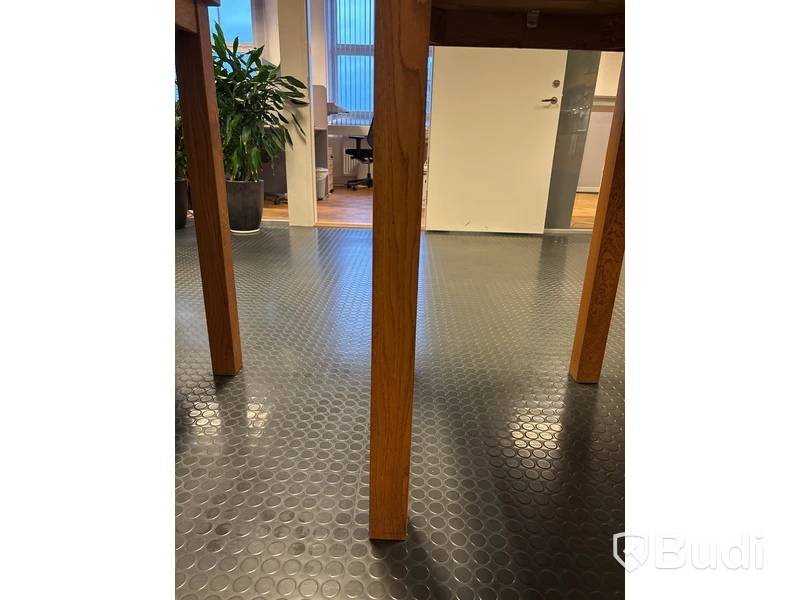 Bord i trä