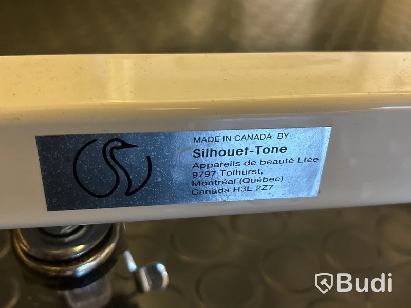 Behandlingsssäng inkl. behandlingsstol Silhouet-Tone, manuell med hydraulik i fotdelen