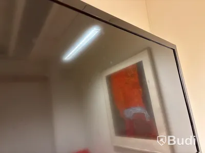 TV Samsung 46 tum, inkl. skåp och högtalare Audio Pro LV2