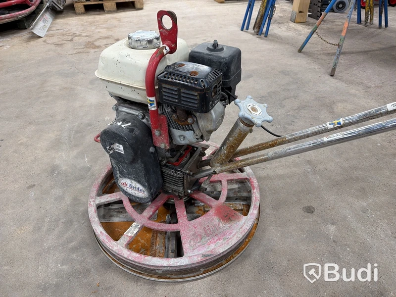 Betongglättare Ab Lindec med Honda GX160