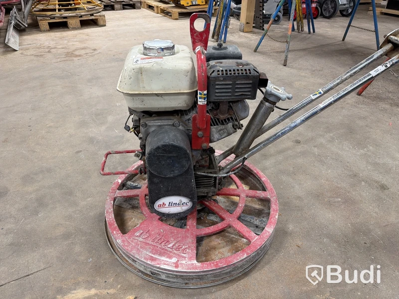 Betongglättare Ab Lindec med Honda GX160