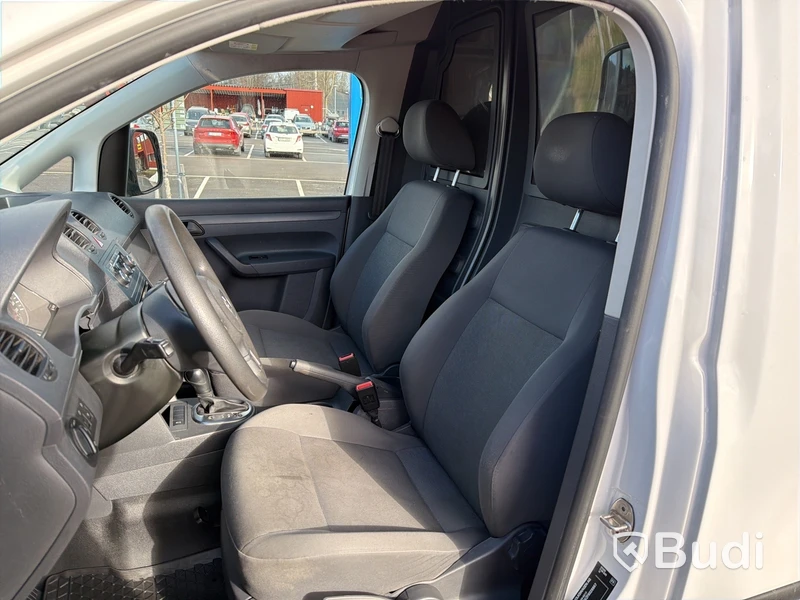 Volkswagen Caddy Maxi 1.6 TDI DSG -2015 | Dragkrok | Nybesiktigad