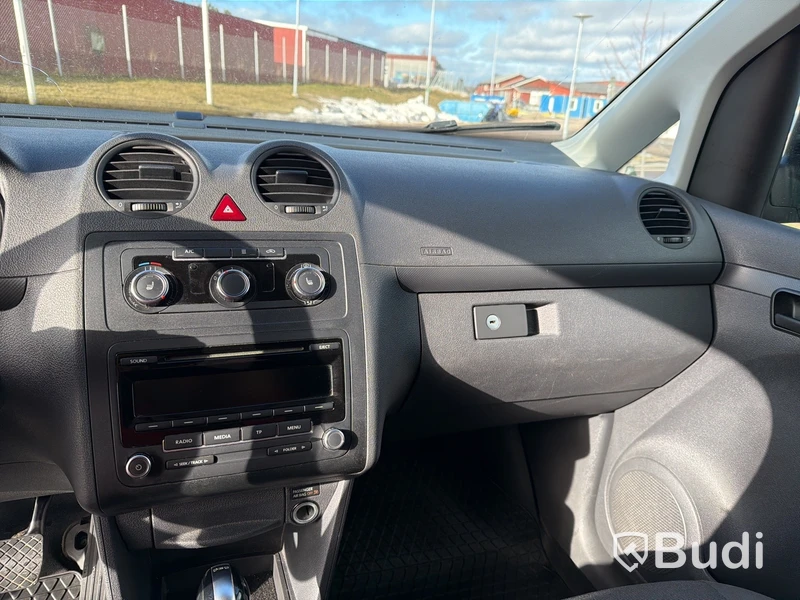 Volkswagen Caddy Maxi 1.6 TDI DSG -2015 | Dragkrok | Nybesiktigad
