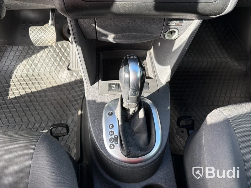 Volkswagen Caddy Maxi 1.6 TDI DSG -2015 | Dragkrok | Nybesiktigad