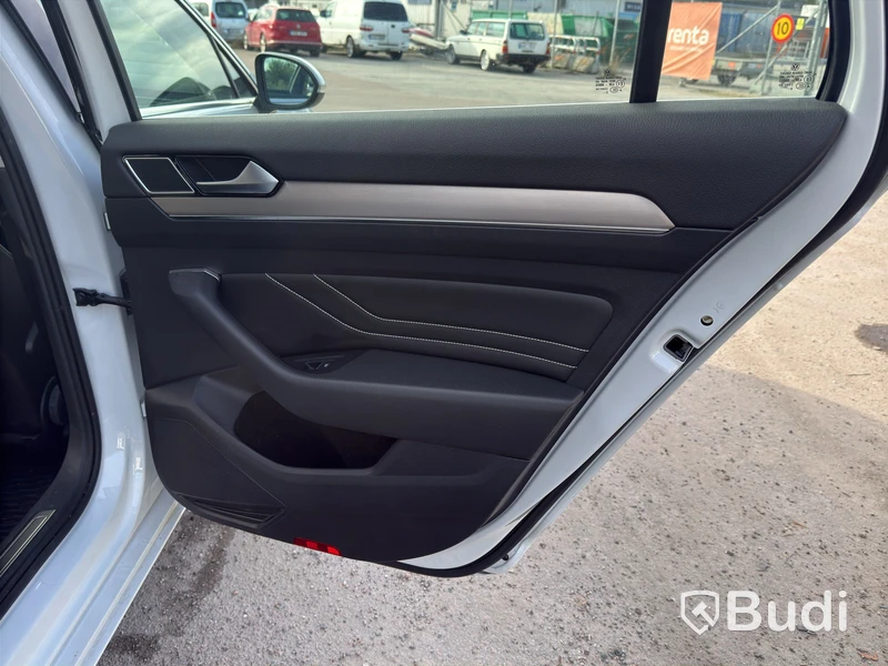 Volkswagen Passat Sportscombi 2.0 TDI | 4Motion | DSG | 2023