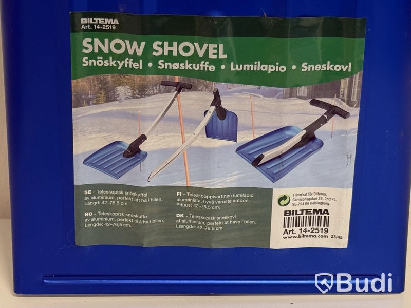 17 st snöskyfflar