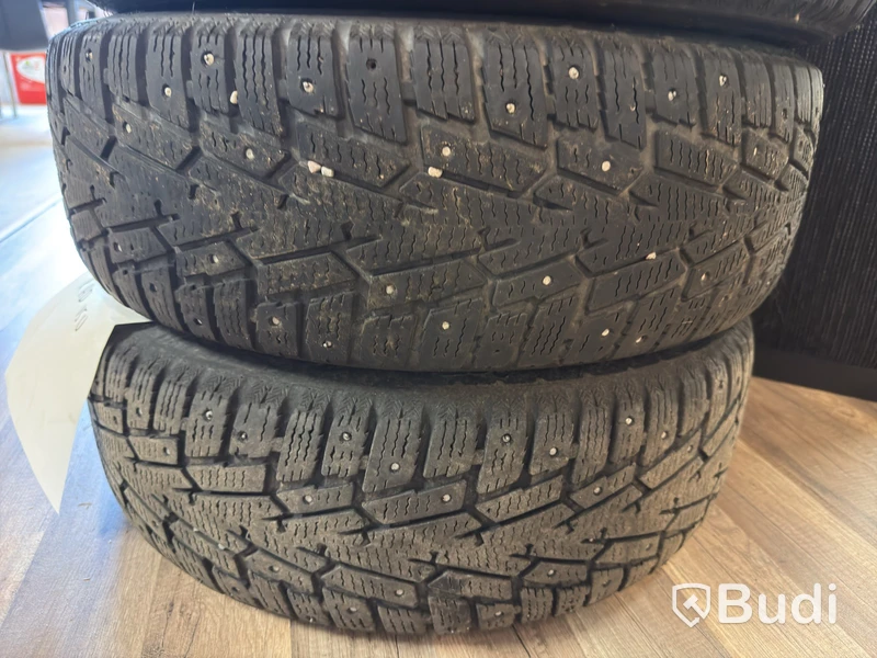 Dubbade vinterhjul | Mercedes-Benz Citan