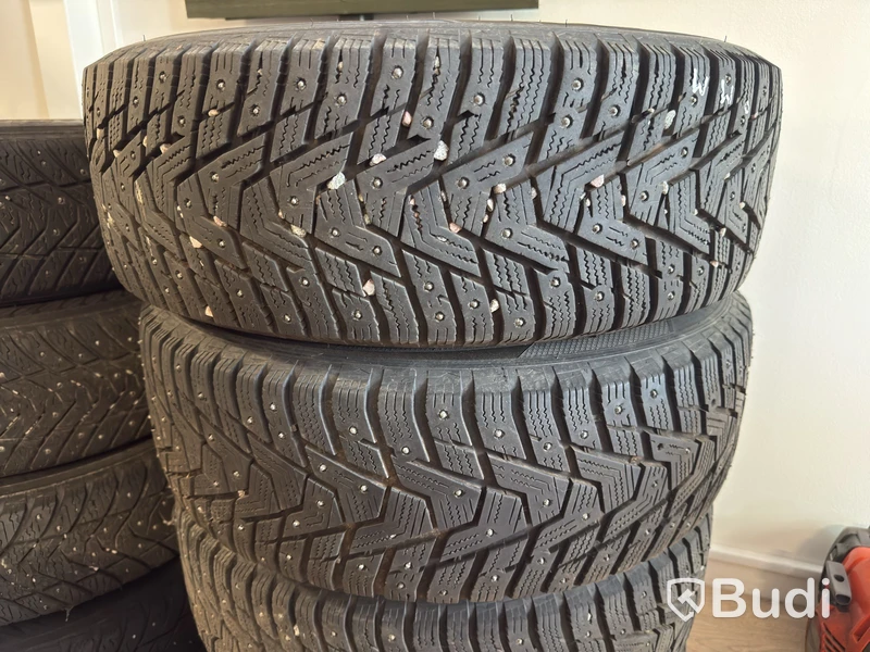 Dubbade vinterhjul | Mercedes-Benz Citan