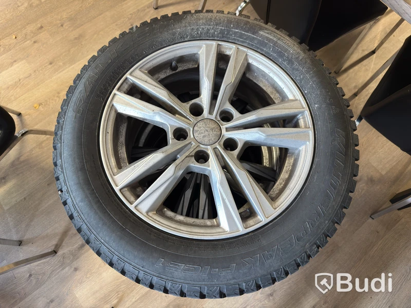 Dubbade vinterhjul | Mercedes-Benz Citan