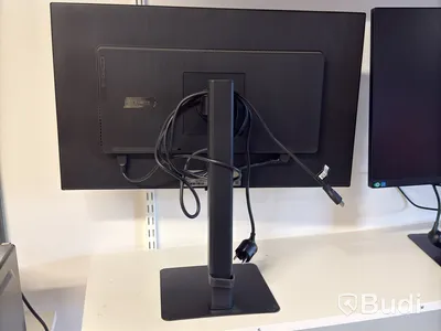 2 pcs 27” Samsung monitors, S27D600EA