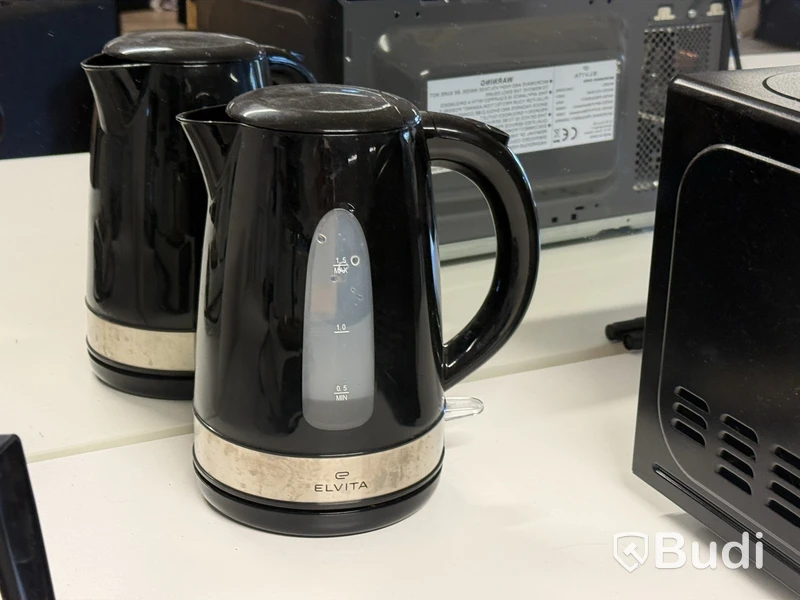Kaffebryggare, vattenkokare & mikrovågsugn