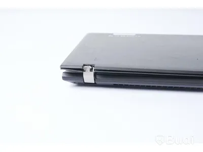 Bärbar dator – Lenovo E 31-70, inkl. laddare, OBS! Rensad, Inget OS, skadad skärm