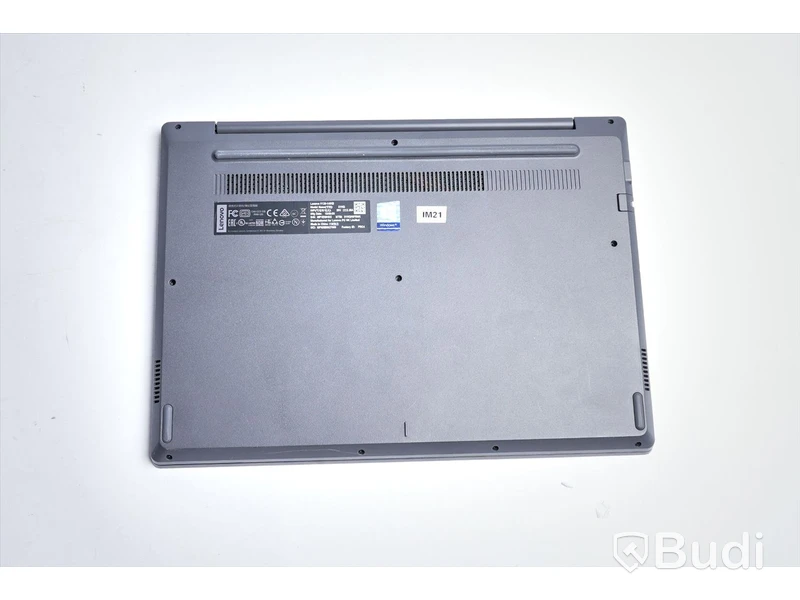 Bärbar dator – Lenovo v130-141KB, rensad, inget OS. Inkl laddare.