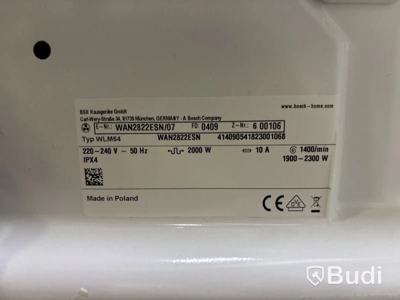 Tvättmaskin Bosch Serie 4, med Iron Assist.