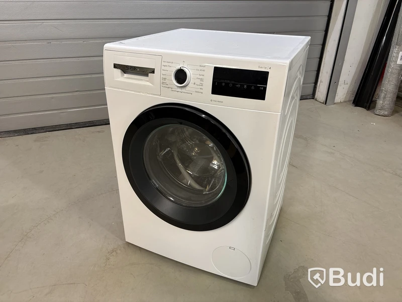 Tvättmaskin Bosch Serie 4, med Iron Assist.