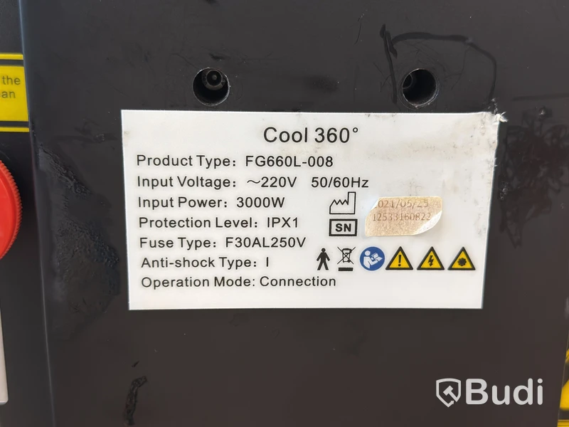 Cool 360° – Professionell Cryolipolysis / Fettfrysning med 360°-teknologi