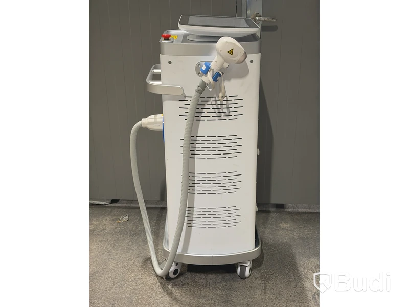 Luximia Trio FG200D – Professionell laser för hårborttagning med 3 våglängder