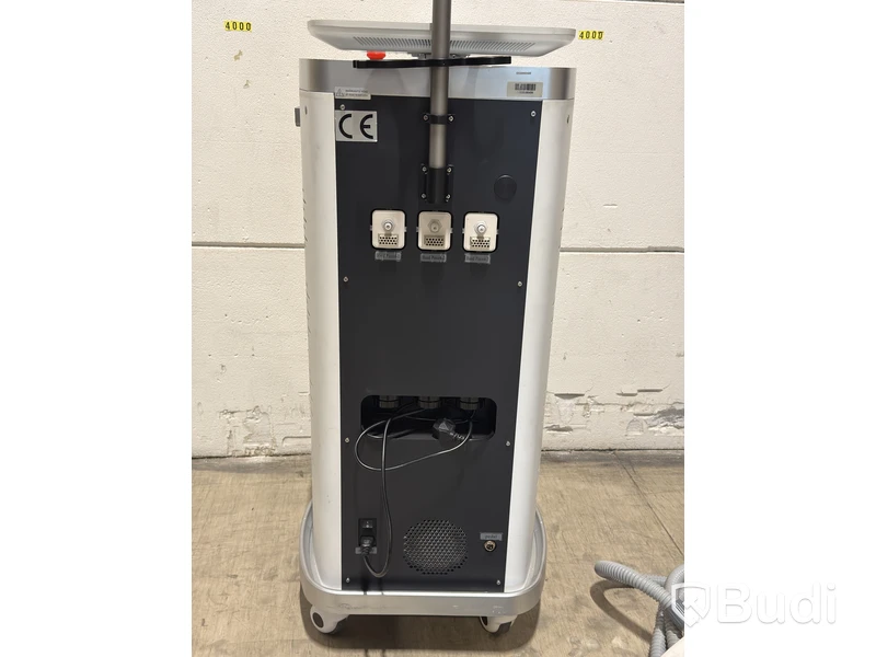 Dermashape – Professional 3-in-1 body treatment machine with RF, Cavitation & Vacuum