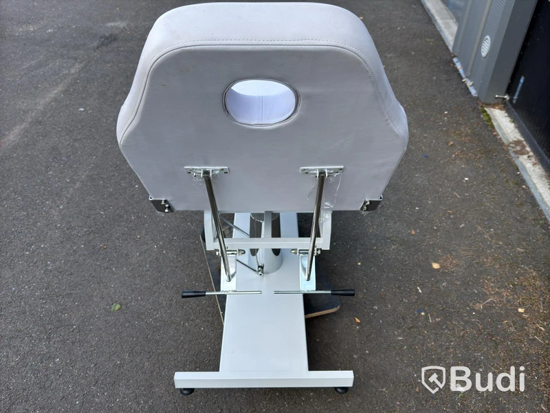 Adjustable Treatment Table
