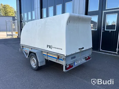 Bromsat kåpsläp SM-Släpet 1300 kg | 2017