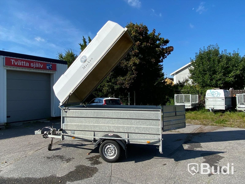Personbilssläp med kåpa Brenderup 2020