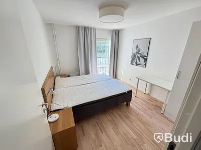 Contents of a fully furnished one-bedroom apartment - see all images for complete contents