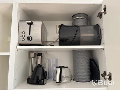 Inventarier till fullt möblerad tvårummare - se alla bilder för komplett innehåll