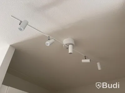 Inventarier till fullt möblerad tvårummare - se alla bilder för komplett innehåll