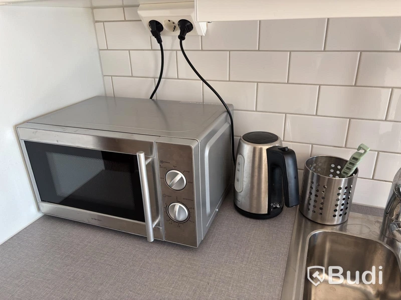 Inventarier till fullt möblerad tvårummare - se alla bilder för komplett innehåll